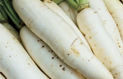 Mẹ sau sinh ăn củ cải trắng được không?