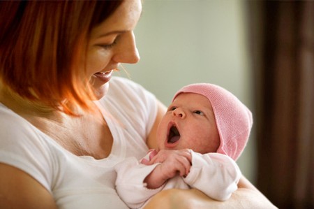 Chăm sóc trẻ sơ sinh 9 tuần tuổi